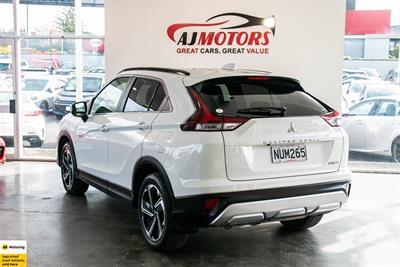 2022 Mitsubishi Eclipse - Thumbnail