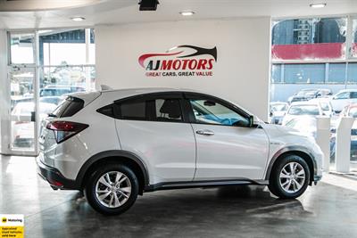 2016 Honda Vezel - Thumbnail