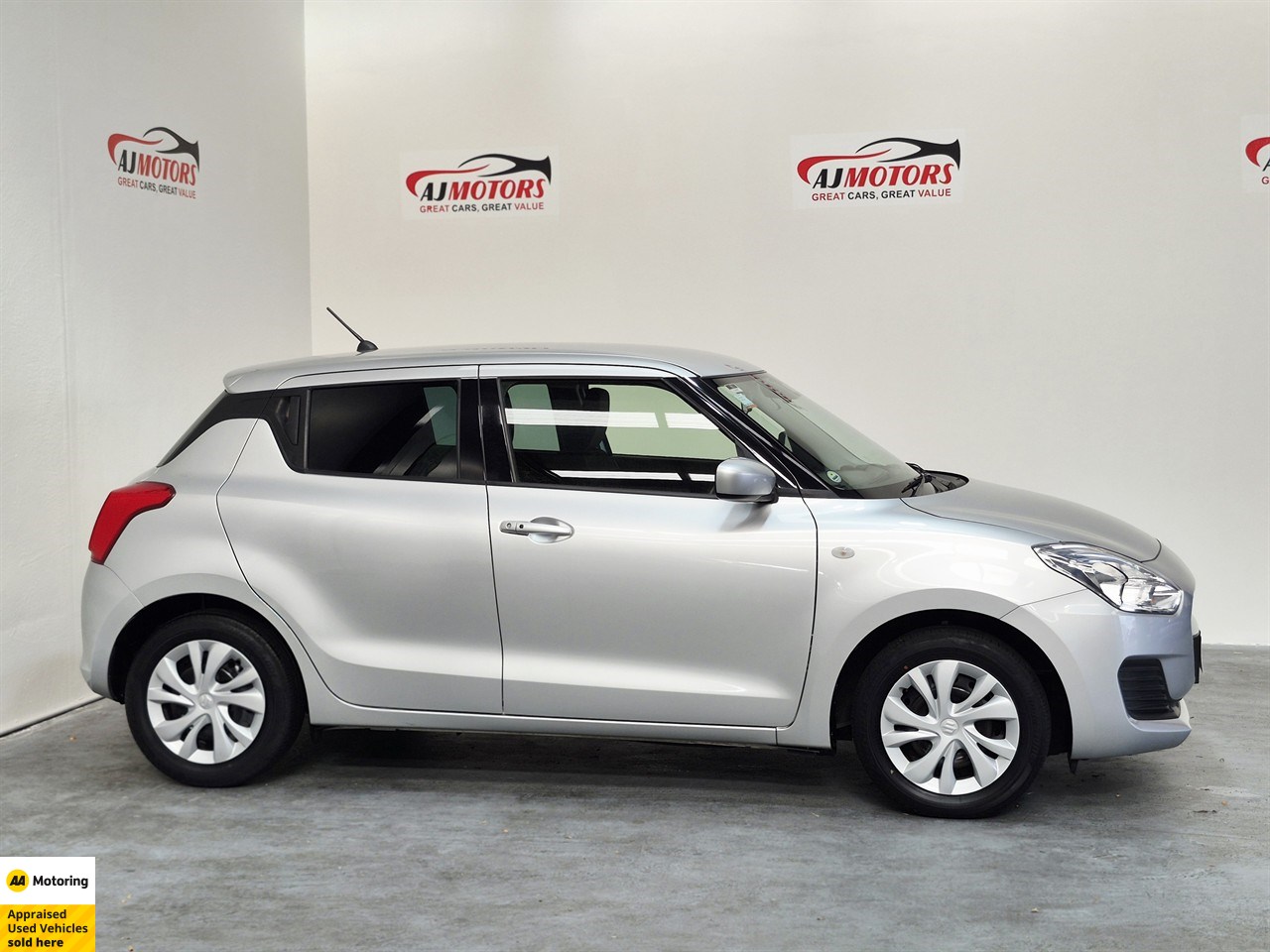 2023 Suzuki Swift