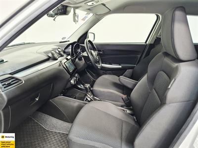 2023 Suzuki Swift - Thumbnail