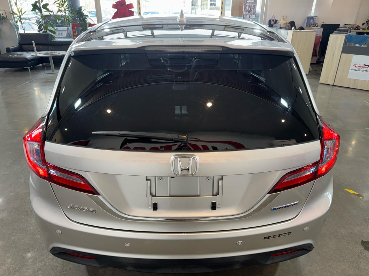 2015 Honda Jade
