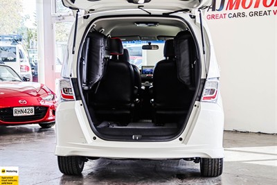 2013 Honda Freed - Thumbnail