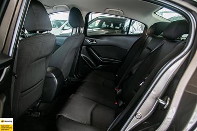 2014 Mazda Axela - Thumbnail