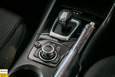 2014 Mazda Axela - Thumbnail