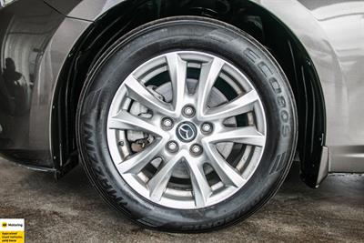 2014 Mazda Axela - Thumbnail