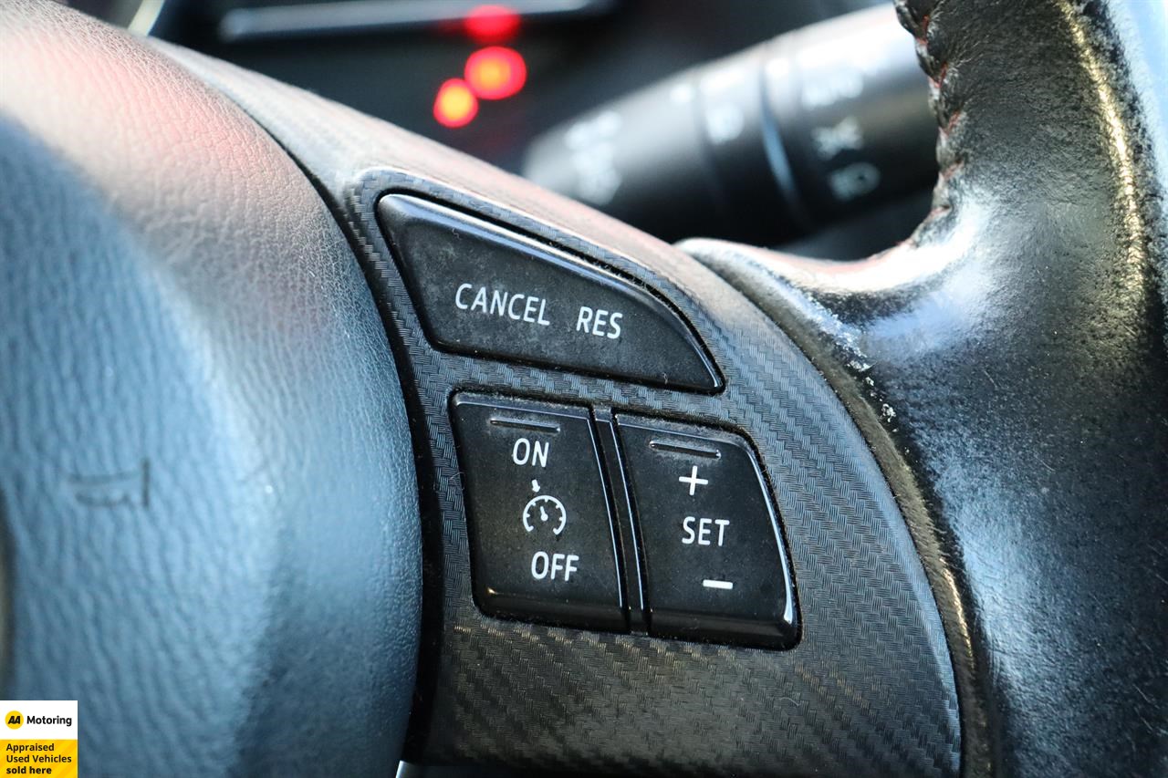 2014 Mazda Axela