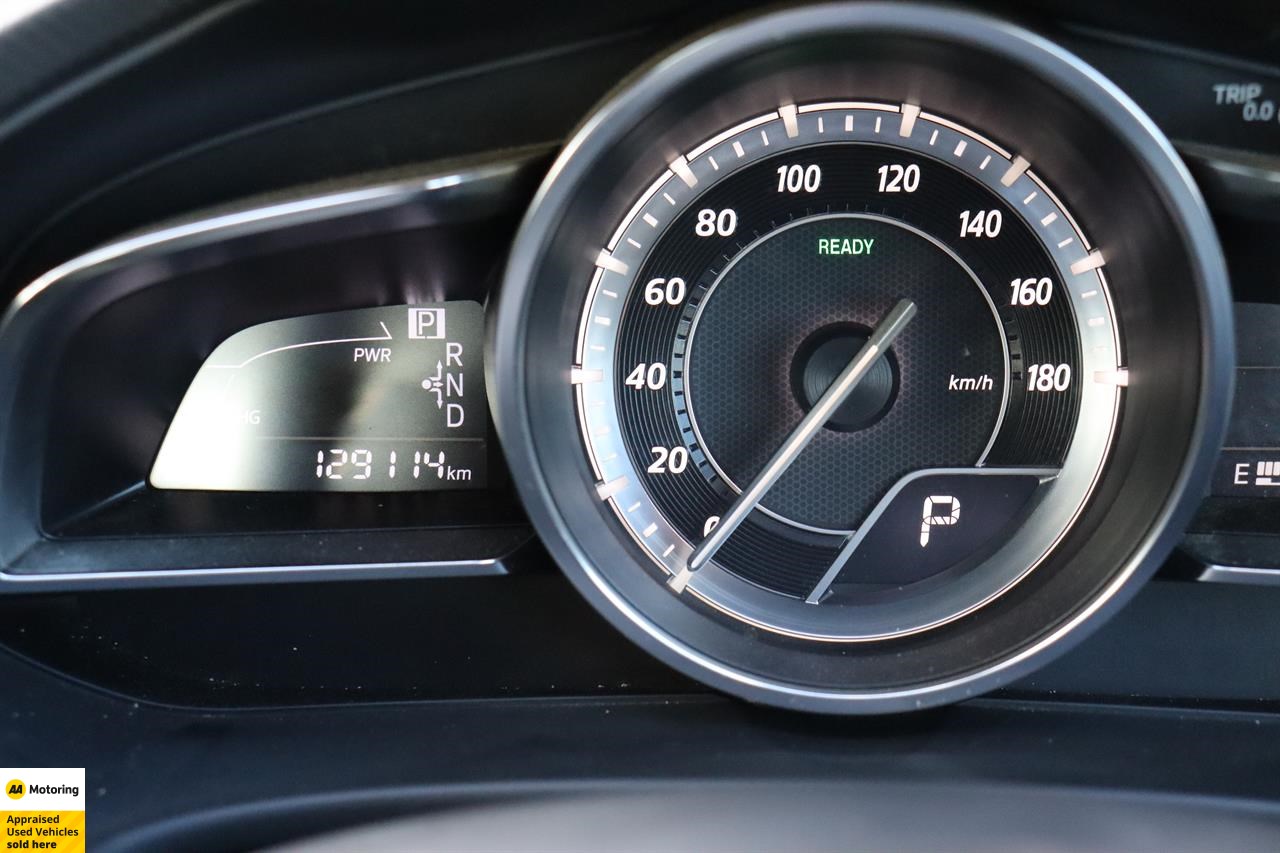 2014 Mazda Axela