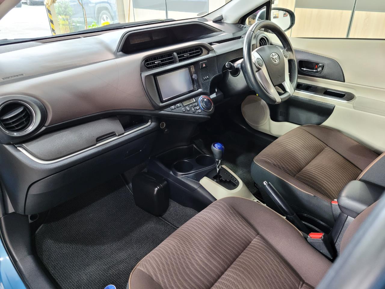 2013 Toyota Aqua