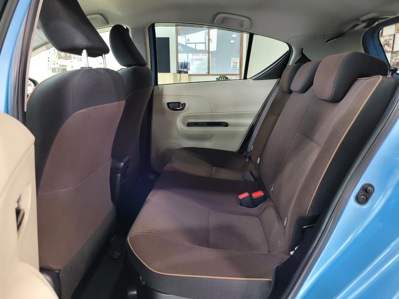 2013 Toyota Aqua