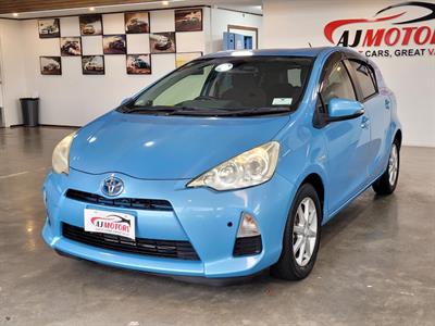 2013 Toyota Aqua - Thumbnail