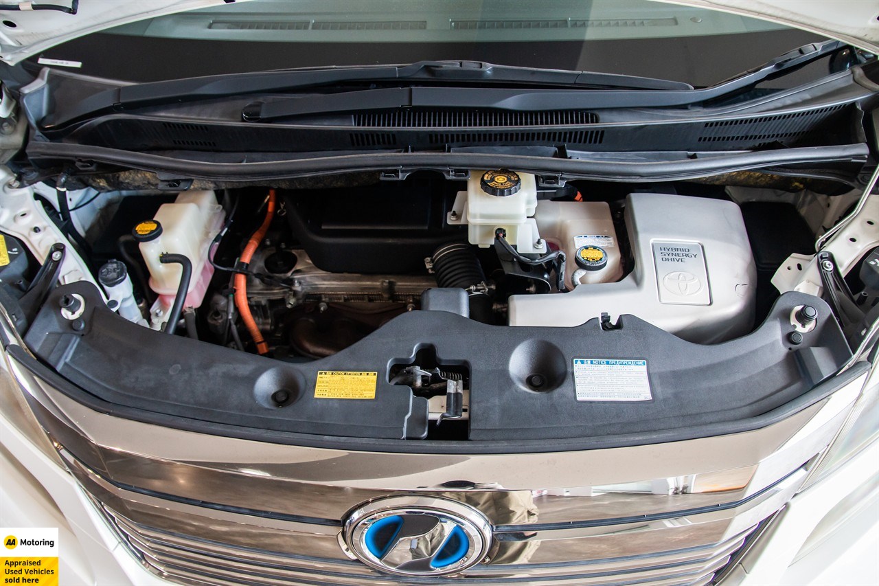 2012 Toyota Vellfire