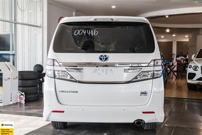 2012 Toyota Vellfire - Thumbnail
