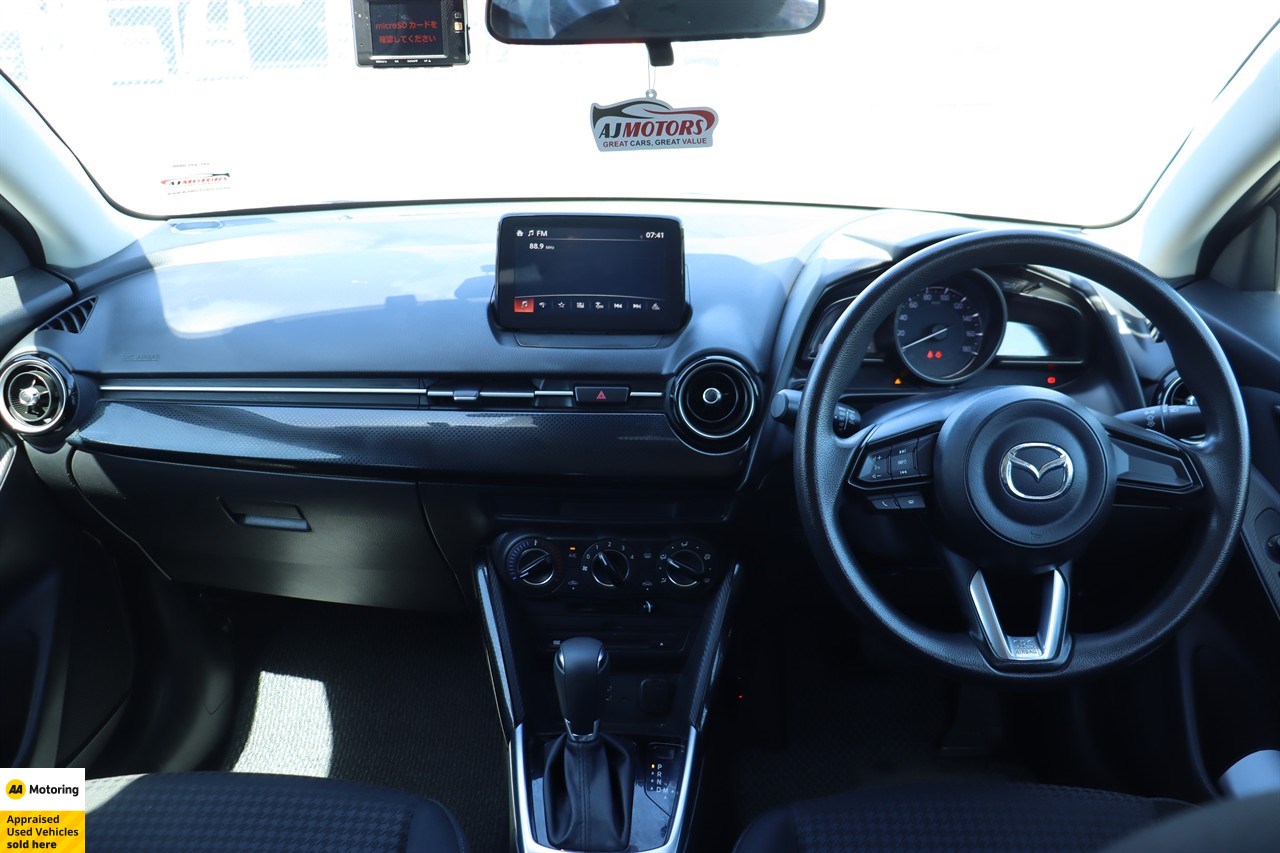2016 Mazda Demio