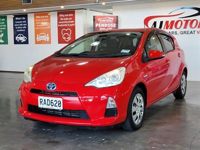 2013 Toyota Aqua - Thumbnail