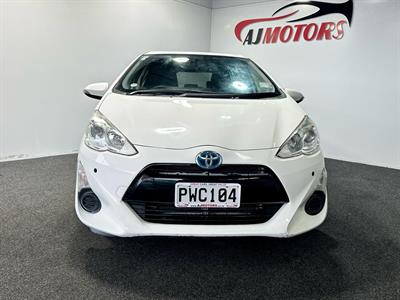 2017 Toyota Aqua - Thumbnail