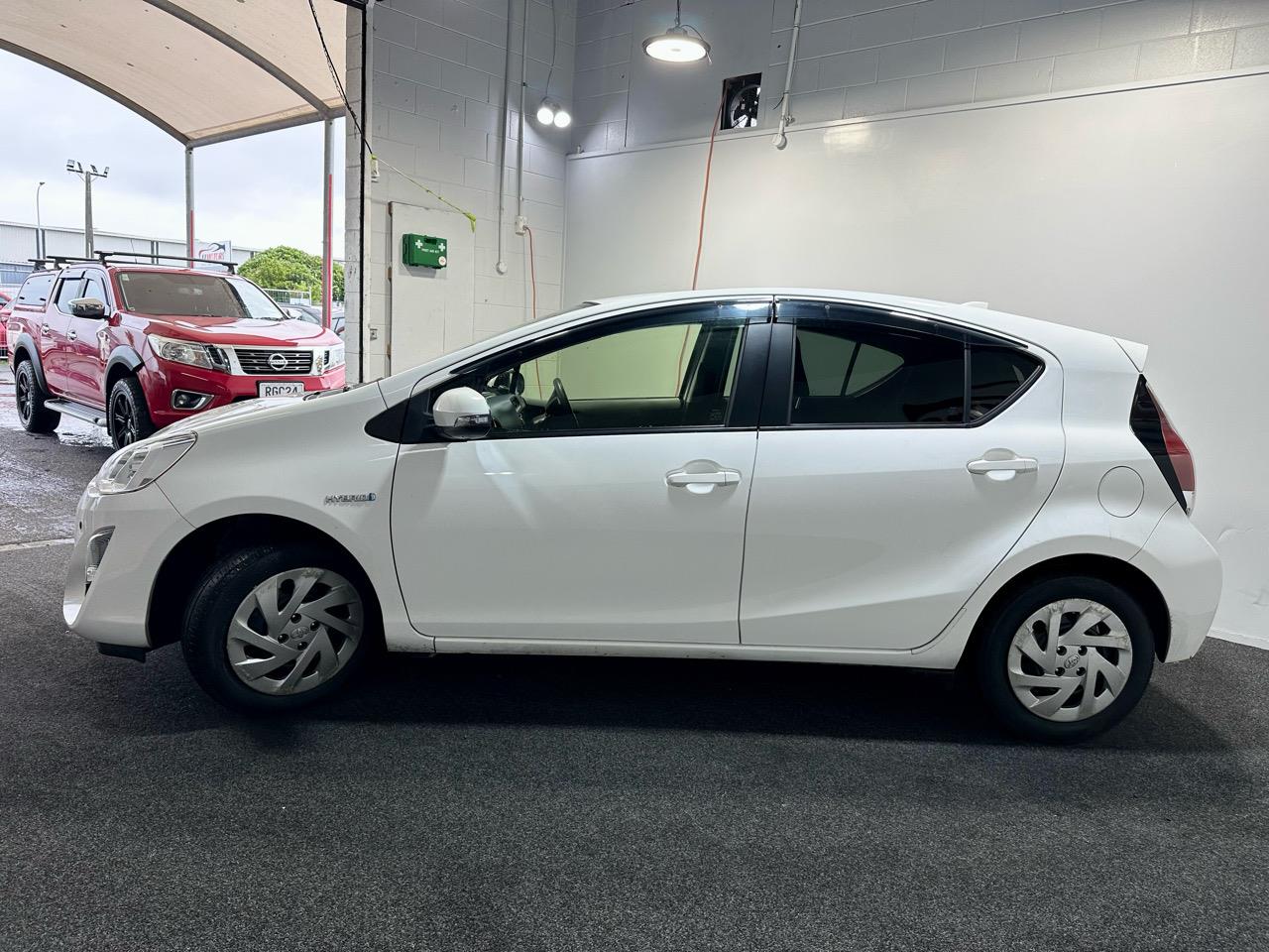 2017 Toyota Aqua