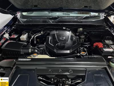 2019 Nissan Navara - Thumbnail