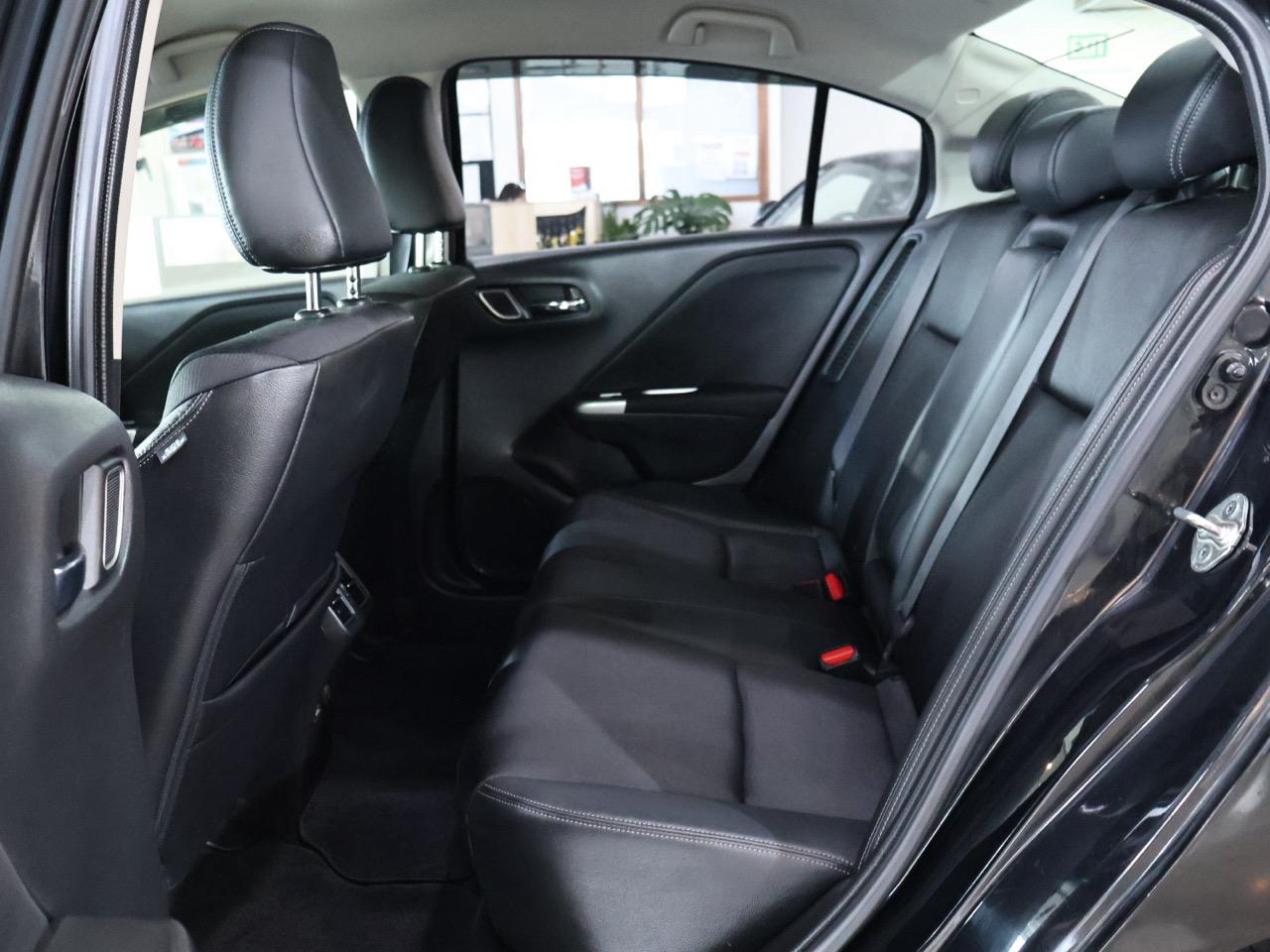 2016 Honda GRACE