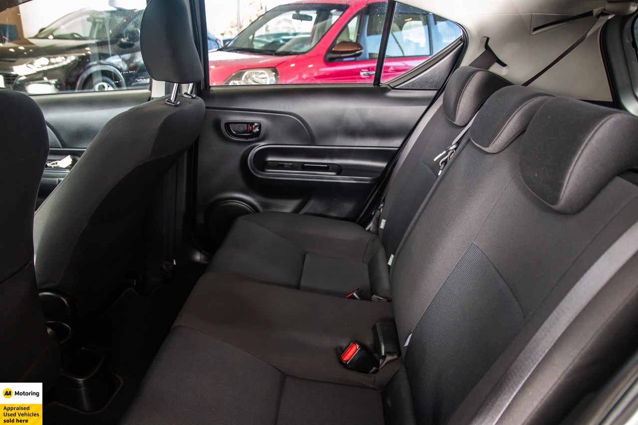 2015 Toyota Aqua