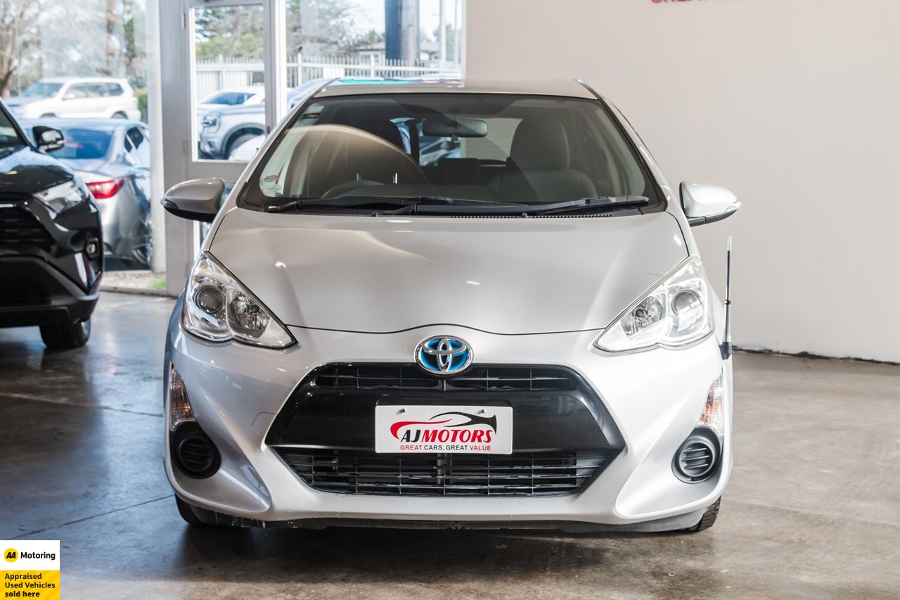 2015 Toyota Aqua