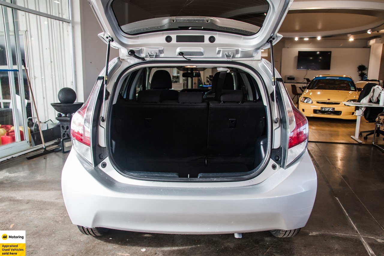 2015 Toyota Aqua