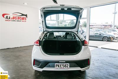 2022 Hyundai IONIQ - Thumbnail