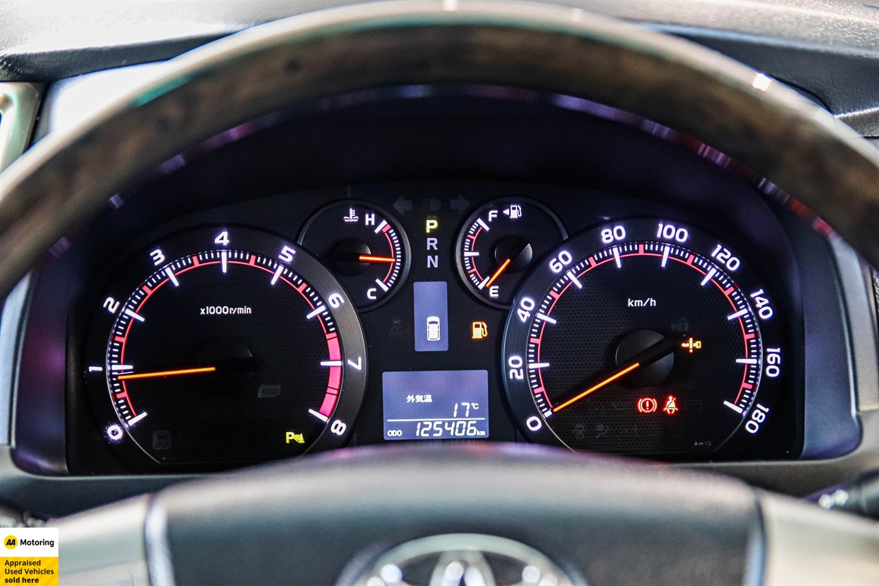 2013 Toyota Alphard