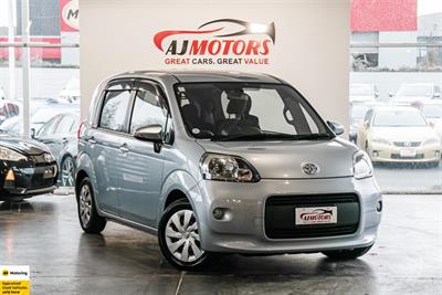 2014 Toyota Porte - Thumbnail