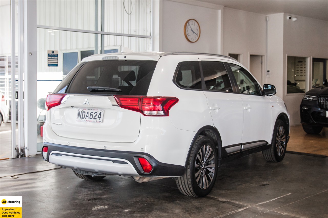 2020 Mitsubishi Outlander