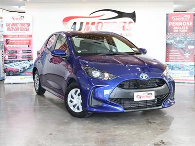 2022 Toyota Yaris - Thumbnail