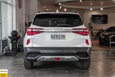 2022 Kia Seltos - Thumbnail