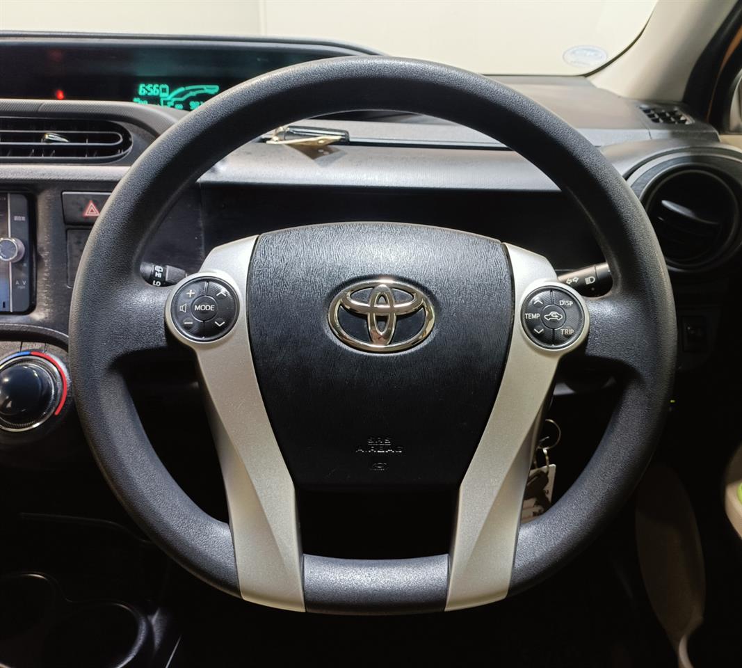 2012 Toyota Aqua