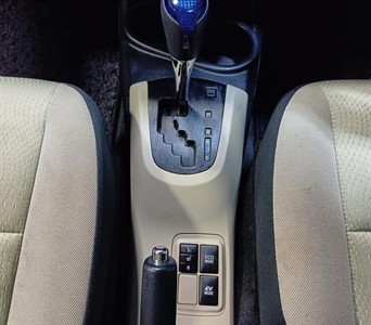 2012 Toyota Aqua - Thumbnail