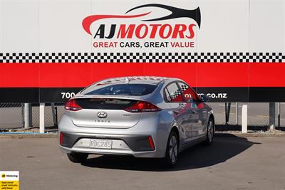 2022 Hyundai IONIQ - Thumbnail