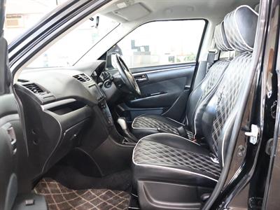 2016 Suzuki Swift - Thumbnail