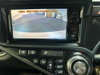 2014 Toyota Aqua - Thumbnail