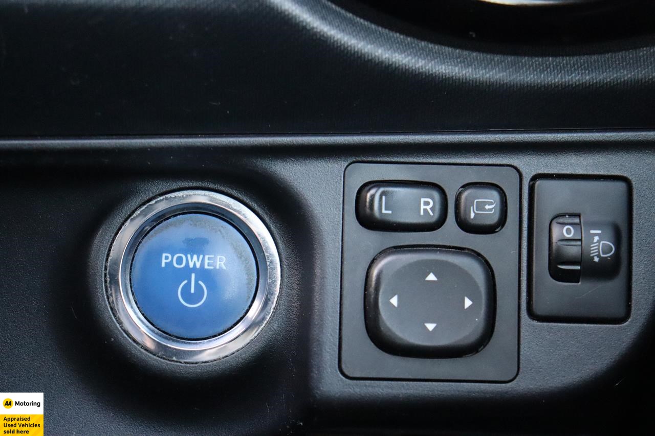2016 Toyota Aqua