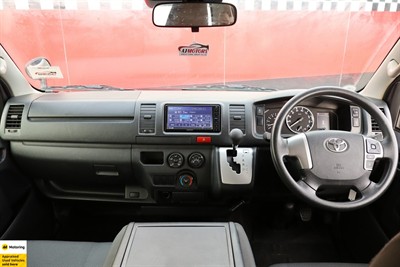 2023 Toyota Hiace - Thumbnail