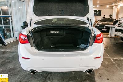 2016 Nissan Skyline - Thumbnail