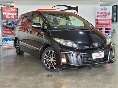 2015 Toyota Estima - Thumbnail