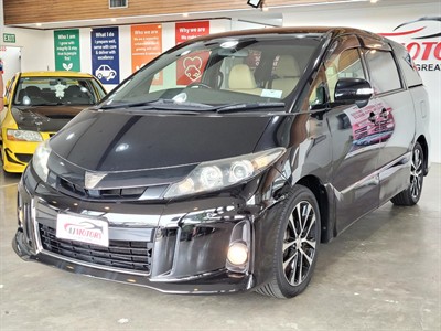 2015 Toyota Estima