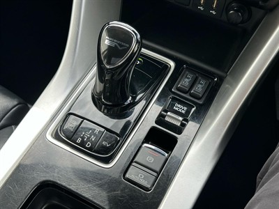 2022 Mitsubishi Eclipse Cross - Thumbnail