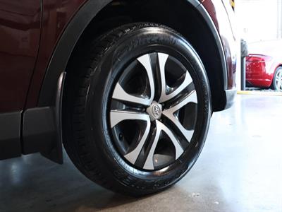 2016 Toyota RAV4 - Thumbnail