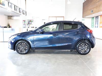 2016 Mazda Demio - Thumbnail