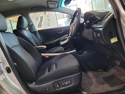2014 Toyota Sai - Thumbnail