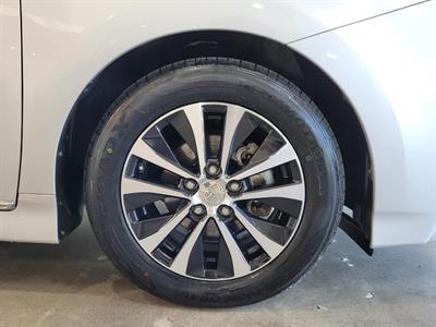 2014 Toyota Sai - Thumbnail