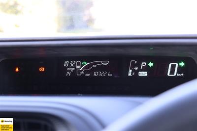 2019 Toyota Aqua - Thumbnail