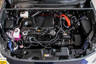 2022 Toyota RAV4 - Thumbnail