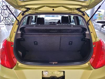 2014 Suzuki Swift - Thumbnail