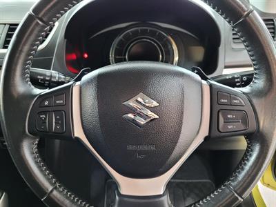 2014 Suzuki Swift - Thumbnail